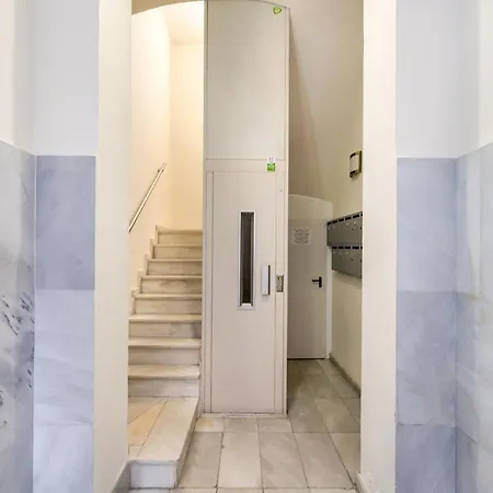 Oyo Ruzafa Guest house