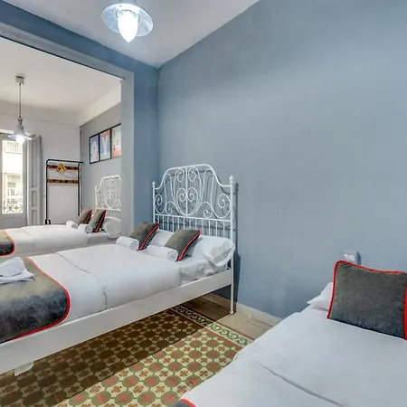 Oyo Ruzafa Guest house 3*