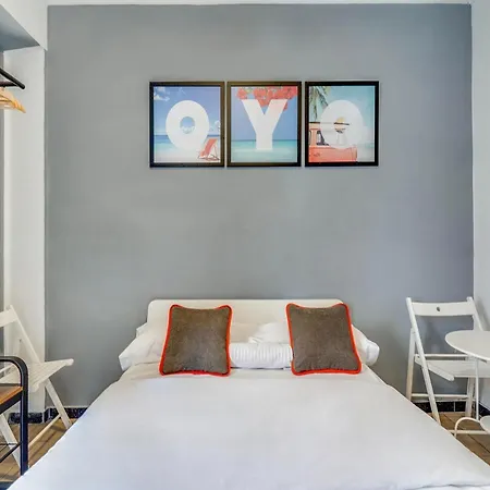 Oyo Ruzafa Guest house Valencia